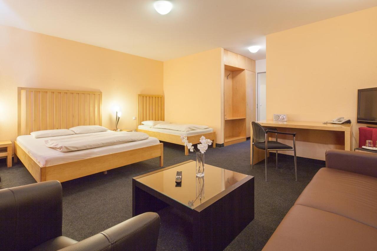 Hotel Bon Prix Fischenich Exterior foto